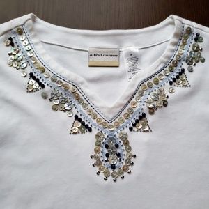 🔥$5 ALFRED DUNNER White Blue Jeweled Top
